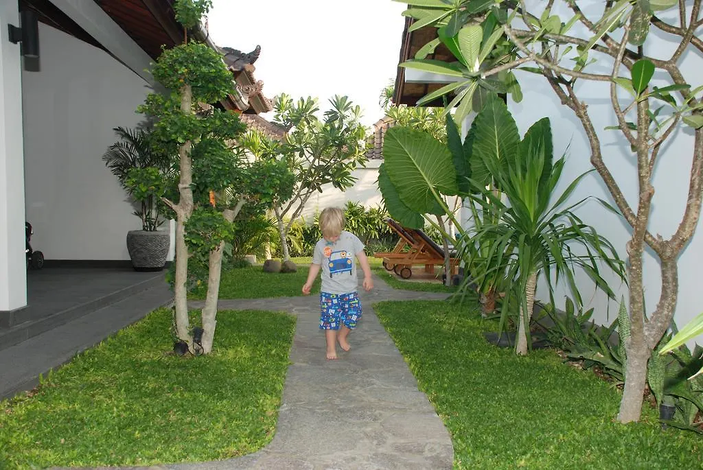 Villa In Central Seminyak 塞米亚克