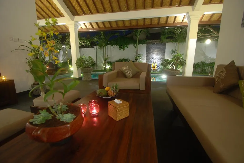 Villa In Central Seminyak 印尼