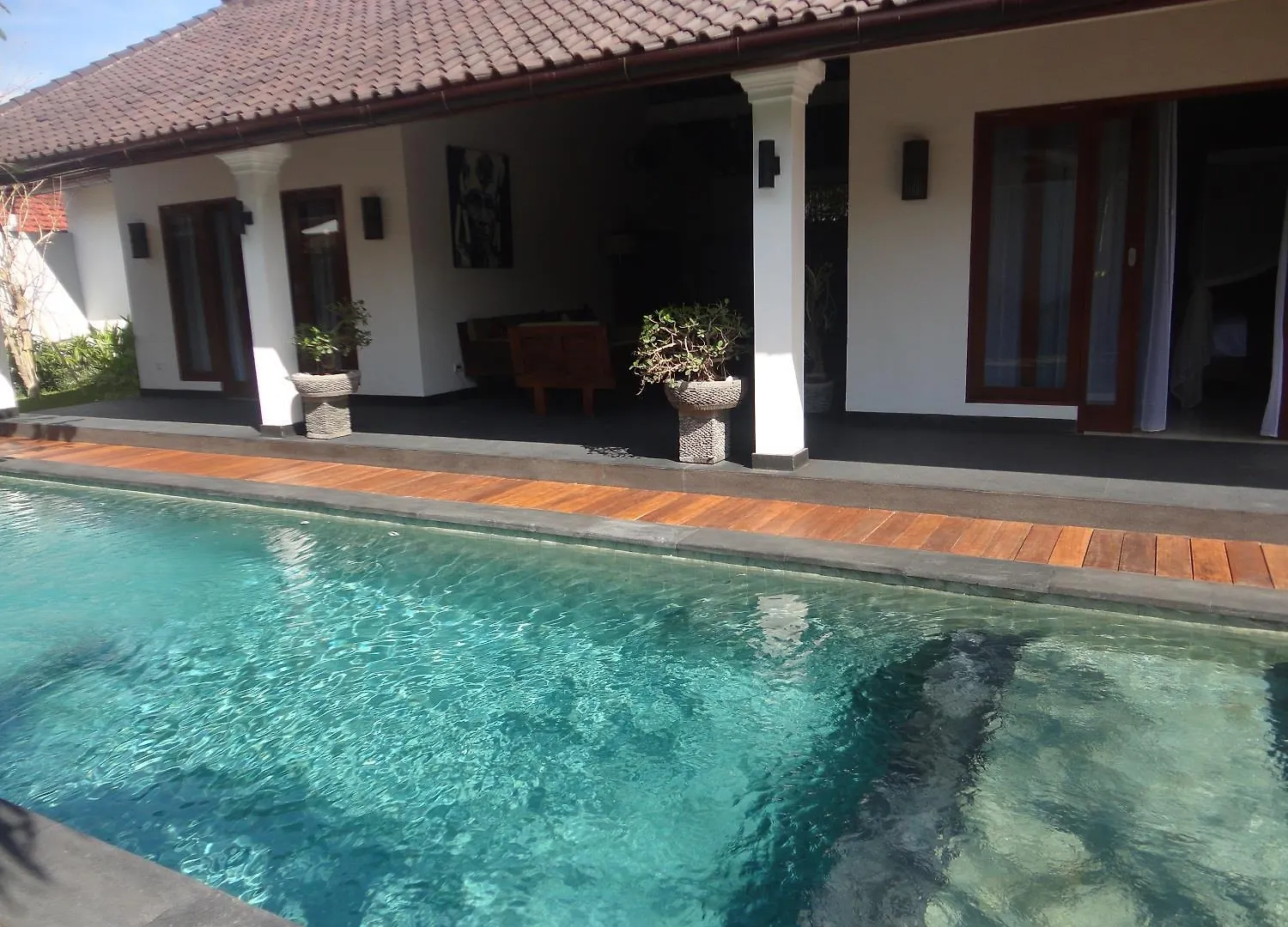Villa In Central Seminyak  塞米亚克