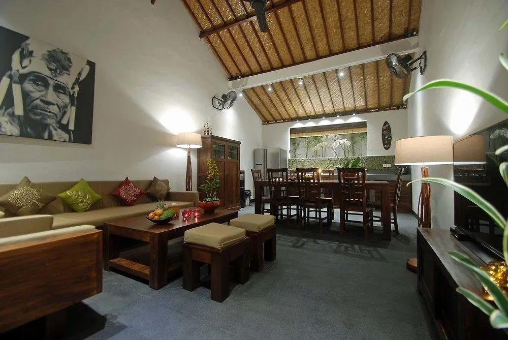 Villa In Central Seminyak 塞米亚克