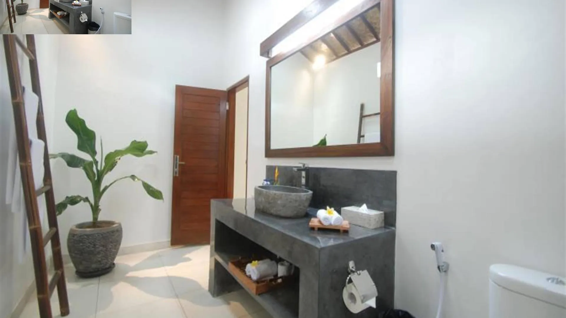 Villa In Central Seminyak 印尼